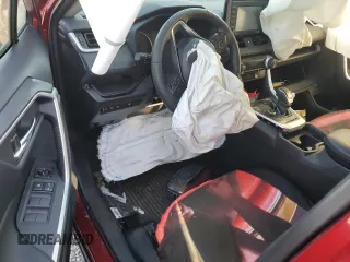2021 Toyota RAV4 Hybrid XLE with VIN JTMRWRFV7MD130630, listed as a Copart auction lot 76802014 with 0 mi miles and Salvage Title. Bid and sale history available at carsss.com. Image 8.