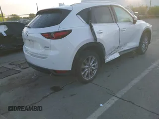 2019 Mazda CX-5 Grand Touring with VIN JM3KFADM2K0684232, listed as a IAAI auction lot 41929139 with 31,836 mi miles. Bid and sale history available at carsss.com. Image 4.