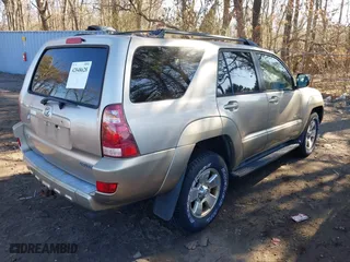 2005 Toyota 4Runner SR5 with VIN JTEBU14R450068462, listed as a IAAI auction lot 42048628 with 205,722 mi miles. Bid and sale history available at carsss.com. Image 4.