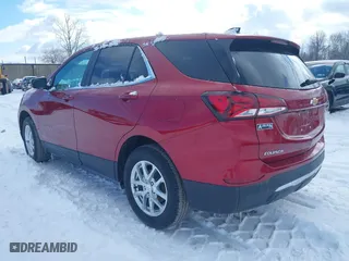 2022 Chevrolet Equinox LT with VIN 3GNAXUEV2NL180174, listed as a IAAI auction lot 41677620 with 32,086 mi miles. Bid and sale history available at carsss.com. Image 3.