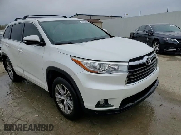 2016 Toyota Highlander LE z VIN 5TDBKRFH1GS277655, wystawiony jako Copart lot #51135055 z przebiegiem 147 261 mil mil oraz Nie do naprawy • Non repairable. Historia ofert i sprzedaży dostępna na DreamBid. Obrazek 14.