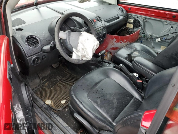 2006 Volkswagen Beetle z VIN 3VWRF31Y06M321471, wystawiony jako Copart lot #84939994 z przebiegiem 206 104 mil mil oraz Szkoda całkowita • Salvage title. Historia ofert i sprzedaży dostępna na DreamBid. Obrazek 8.
