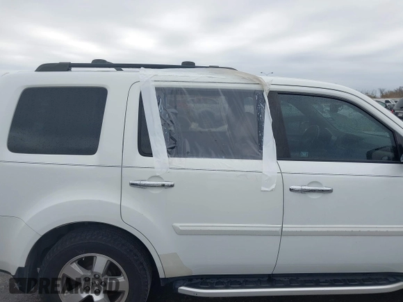 2011 Honda Pilot EX-L with VIN 5FNYF3H67BB014641, listed as a IAAI auction lot 41276698 with 193,656 mi miles and . Bid and sale history available at DreamBid. Image 6.