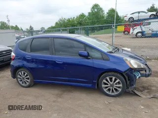 2012 Honda Fit Sport с VIN JHMGE8H55CC041577, выставлен на аукционе IAAI как лот 42274756 с пробегом 114 895 миль миль и . История ставок и продаж доступна на DreamBid. Изображение 13.