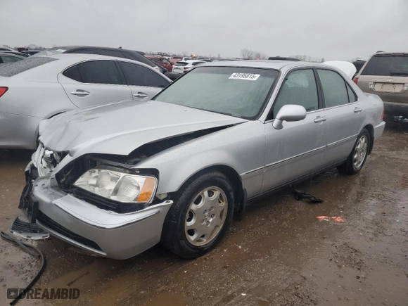 2000 Acura RL w/Navigation System with VIN JH4KA9662YC002914, listed as a Copart auction lot 43195815 with 0 mi miles and Salvage Title. Bid and sale history available at carsss.com. Image 1.
