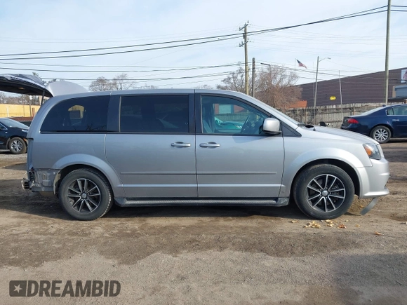 2017 Dodge Grand Caravan GT with VIN 2C4RDGEG2HR632395, listed as a IAAI auction lot 41817521 with 119,305 mi miles and . Bid and sale history available at DreamBid. Image 14.