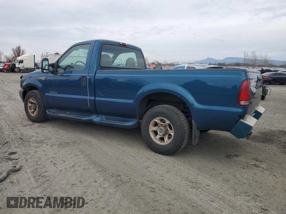 2000 Ford Super Duty F-250 XL with VIN 1FTNF20F5YEA22157, listed as a Copart auction lot 45497565 with 209,022 mi miles and Salvage Title. Bid and sale history available at carsss.com. Image 2.