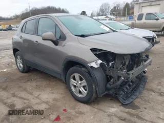 2022 Chevrolet Trax LS with VIN KL7CJNSM4NB514112, listed as a IAAI auction lot 41069182 with 86,331 mi miles. Bid and sale history available at carsss.com. Image 1.