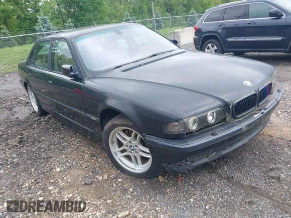 2001 BMW 7 Series 740iL with VIN WBAGH83411DP28499, listed as a IAAI auction lot 42278492 with Not provided miles and . Bid and sale history available at DreamBid. Image 1.