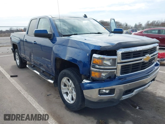 2015 Chevrolet Silverado 1500 LT with VIN 1GCVKREC3FZ424431, listed as a IAAI auction lot 41812094 with 227,739 mi miles. Bid and sale history available at carsss.com. Image 6.