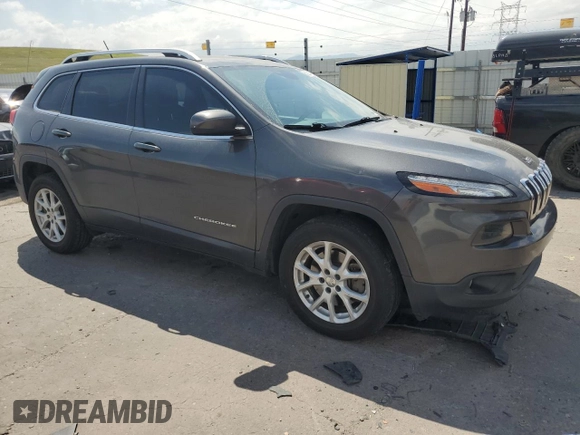 2017 Jeep Cherokee Latitude с VIN 1C4PJMCSXHW564831, выставлен на аукционе Copart как лот 62214995 с пробегом 143 793 миль миль и Чистый • Clean title. История ставок и продаж доступна на DreamBid. Изображение 4.