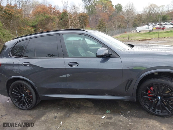2021 BMW X5 xDrive40i with VIN 5UXCR6C01M9H56800, listed as a IAAI auction lot 41860035 with 51,779 mi miles. Bid and sale history available at carsss.com. Image 13.