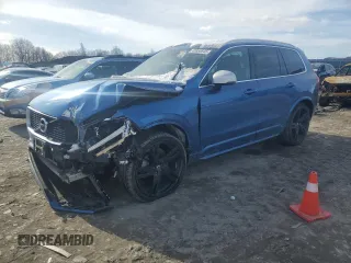 2016 Volvo XC90 T6 R-Design with VIN YV4A22PM0G1031687, listed as a Copart auction lot 45956645 with 113,508 mi miles and Salvage Title. Bid and sale history available at carsss.com. Image 1.