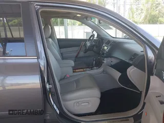 2013 Toyota Highlander Limited with VIN 5TDDK3EH2DS272953, listed as a IAAI auction lot 42582802 with 144,482 mi miles and . Bid and sale history available at DreamBid. Image 5.