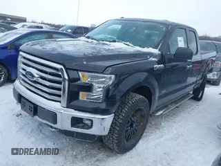 2015 Ford F-150 XLT with VIN 1FTEX1EP7FFC90014, listed as a IAAI auction lot 41581927 with 178,955 mi miles. Bid and sale history available at carsss.com. Image 2.