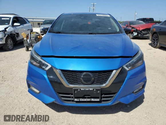 2020 Nissan Versa SR z VIN 3N1CN8FVXLL894440, wystawiony jako Copart lot #52259665 z przebiegiem 80 084 mil mil oraz Czysty tytuł • Clean title. Historia ofert i sprzedaży dostępna na DreamBid. Obrazek 5.