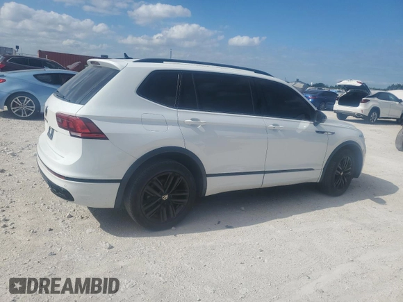2022 Volkswagen Tiguan SE R-Line Black with VIN 3VVCB7AX8NM009403, listed as a Copart auction lot 52720885 with 74,063 mi miles and Salvage title. Bid and sale history available at DreamBid. Image 3.