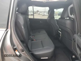 2024 Lexus LX 600 Luxury z VIN JTJGB7CX2R4052260, wystawiony jako Copart lot #50761565 z przebiegiem 15 400 mil mil oraz Szkoda całkowita • Salvage title. Historia ofert i sprzedaży dostępna na DreamBid. Obrazek 11.