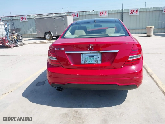2013 Mercedes-Benz C-Class C 250 with VIN WDDGJ4HB3DG011781, listed as a IAAI auction lot 41862262 with 104,870 mi miles. Bid and sale history available at carsss.com. Image 16.