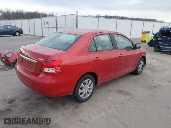 2008 Toyota Yaris with VIN JTDBT903181225158, listed as a IAAI auction lot 41697591 with 121,065 mi miles. Bid and sale history available at carsss.com. Image 4.