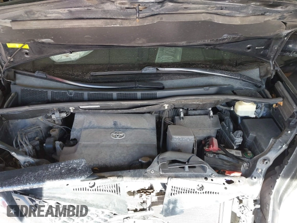 2015 Toyota Sienna SE with VIN 5TDXK3DC0FS628368, listed as a IAAI auction lot 41607944 with 176,723 mi miles and . Bid and sale history available at DreamBid. Image 10.