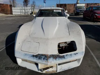 1981 Chevrolet Corvette with VIN 1G1AY8761BS409288, listed as a Copart auction lot 43998085 with 66,225 mi miles and Clean Title. Bid and sale history available at carsss.com. Image 5.