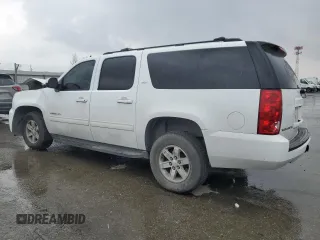 2014 GMC Yukon XL SLT with VIN 1GKS2KE73ER120841, listed as a Copart auction lot 47871265 with 152,257 mi miles and Salvage Title. Bid and sale history available at carsss.com. Image 2.