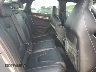 2010 Audi S4 Prestige z VIN WAUKGAFL8AA102764, wystawiony jako Copart lot #57839715 z przebiegiem 120 369 mil mil oraz Szkoda całkowita • Salvage title. Historia ofert i sprzedaży dostępna na DreamBid. Obrazek 10.