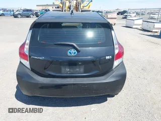 2016 Toyota Prius One z VIN JTDKDTB31G1122487, wystawiony jako IAAI lot #41866418 z przebiegiem 74 035 mil mil oraz . Historia ofert i sprzedaży dostępna na DreamBid. Obrazek 16.
