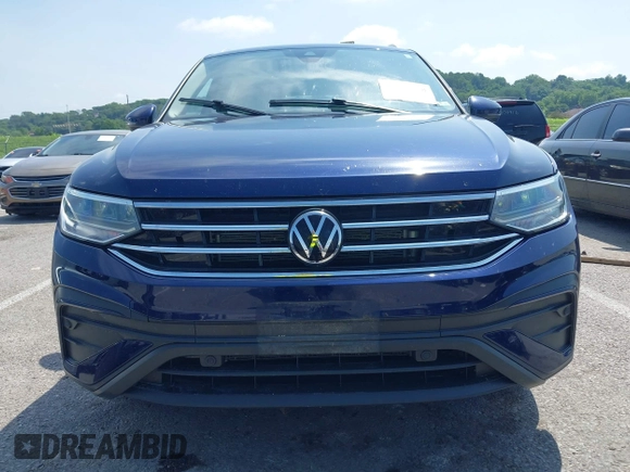 2022 Volkswagen Tiguan SE с VIN 3VV2B7AX7NM135263, выставлен на аукционе IAAI как лот 42632738 с пробегом 35 378 миль миль и . История ставок и продаж доступна на DreamBid. Изображение 12.