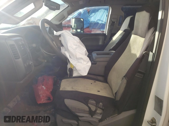 2019 Chevrolet Silverado 3500HD Work Truck with VIN 1GC4KVCY6KF143142, listed as a Copart auction lot 48328394 with 126,913 mi miles and Salvage Title. Bid and sale history available at carsss.com. Image 7.