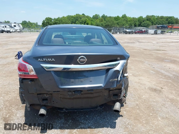 2013 Nissan Altima SL with VIN 1N4AL3AP3DC141339, listed as a IAAI auction lot 42465502 with 163,793 mi miles and . Bid and sale history available at DreamBid. Image 6.