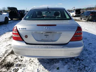 2004 Mercedes-Benz E-Class 3.2L with VIN WDBUF82J74X150462, listed as a Copart auction lot 41454035 with 152,881 mi miles and Clean Title. Bid and sale history available at carsss.com. Image 6.