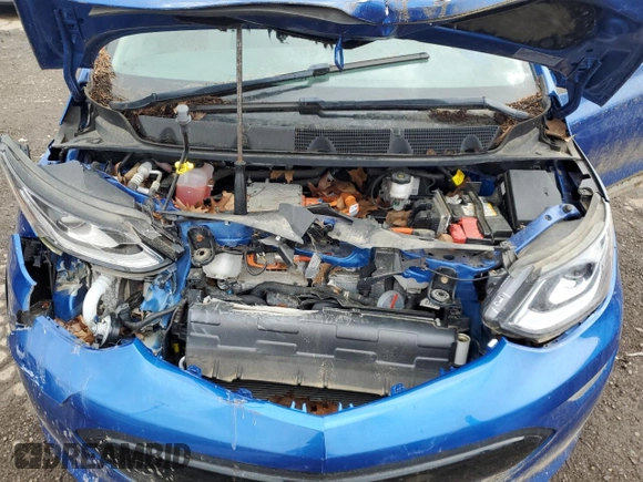 2017 Chevrolet Bolt EV LT z VIN 1G1FW6S04H4178905, wystawiony jako Copart lot #56045355 z przebiegiem 40 613 mil mil oraz Czysty tytuł • Clean title. Historia ofert i sprzedaży dostępna na DreamBid. Obrazek 12.