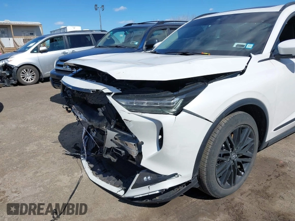 2023 Acura MDX w/Advance Package with VIN 5J8YE1H80PL021493, listed as a IAAI auction lot 41709351 with 23,467 mi miles. Bid and sale history available at carsss.com. Image 6.