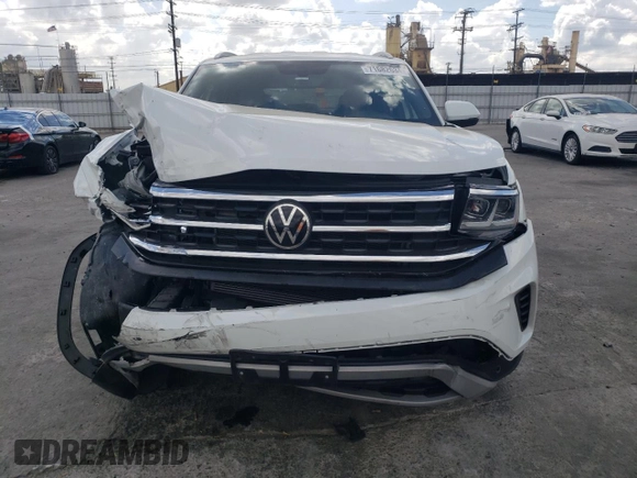 2021 Volkswagen Atlas SE with VIN 1V2WC2CA3MC201976, listed as a Copart auction lot 71682634 with 41,249 mi miles and Salvage title. Bid and sale history available at DreamBid. Image 5.