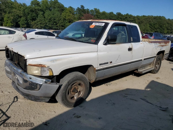 1996 Dodge Ram 1500 with VIN 3B7HC13Z8TM136081, listed as a Copart auction lot 70375444 with 256,275 mi miles and Salvage Title. Bid and sale history available at carsss.com. Image 1.