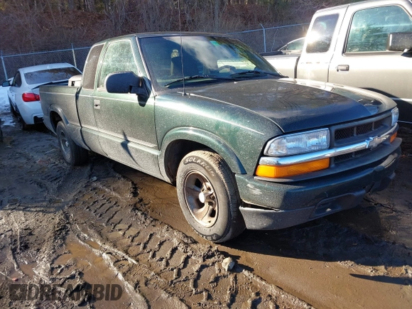2003 Chevrolet S-10 with VIN 1GCCS19H638165384, listed as a IAAI auction lot 41543313 with 117,386 mi miles and . Bid and sale history available at DreamBid. Image 1.