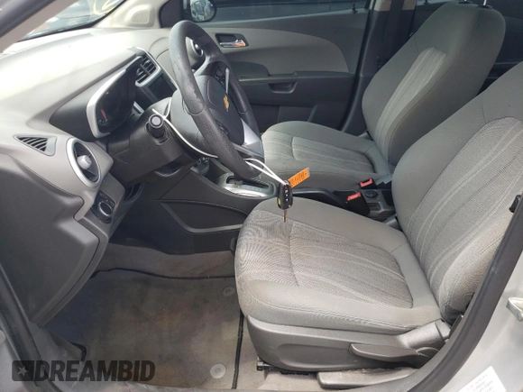2020 Chevrolet Sonic LT with VIN 1G1JD5SB1L4108704, listed as a Copart auction lot 54554725 with 58,900 mi miles and Salvage title. Bid and sale history available at DreamBid. Image 7.