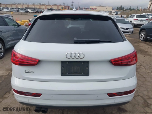 2018 Audi Q3 Premium with VIN WA1BCCFSXJR028356, listed as a IAAI auction lot 41761544 with 82,877 mi miles. Bid and sale history available at carsss.com. Image 17.