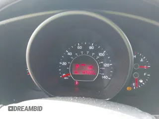 2014 Kia Soul with VIN KNDJN2A20E7072753, listed as a IAAI auction lot 41802683 with 147,357 mi miles. Bid and sale history available at carsss.com. Image 7.