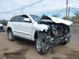 2013 Jeep Grand Cherokee Laredo с VIN 1C4RJFAG1DC549004, выставлен на аукционе IAAI как лот 42193799 с пробегом Не указан миль и . История ставок и продаж доступна на DreamBid. Изображение 1.