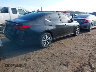 2019 Nissan Altima 2.5 SV with VIN 1N4BL4DV1KC104369, listed as a IAAI auction lot 41432549 with 40,542 mi miles. Bid and sale history available at carsss.com. Image 4.