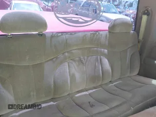 2000 GMC Sierra 1500 SLE z VIN 2GTEC19TXY1234274, wystawiony jako IAAI lot #42339947 z przebiegiem 364 902 mil mil oraz . Historia ofert i sprzedaży dostępna na DreamBid. Obrazek 8.
