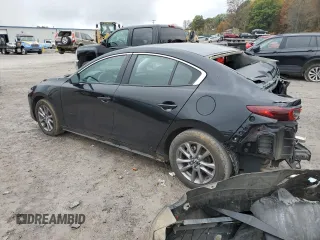 2022 Mazda 3 2.0 with VIN 3MZBPAA77NM307494, listed as a Copart auction lot 78840354 with 44,564 mi miles and Salvage Title. Bid and sale history available at DreamBid. Image 2.