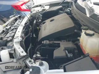 2021 Chevrolet Traverse LS z VIN 1GNERFKW1MJ254095, wystawiony jako IAAI lot #42336687 z przebiegiem Nie podano mil oraz . Historia ofert i sprzedaży dostępna na DreamBid. Obrazek 19.
