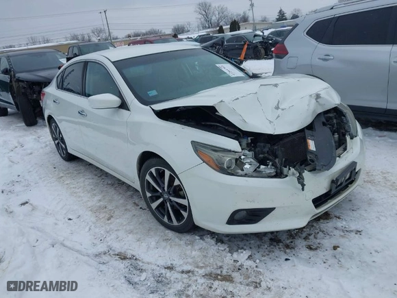 2016 Nissan Altima 2.5 SR with VIN 1N4AL3AP1GN383538, listed as a IAAI auction lot 41264765 with 129,836 mi miles. Bid and sale history available at carsss.com. Image 1.