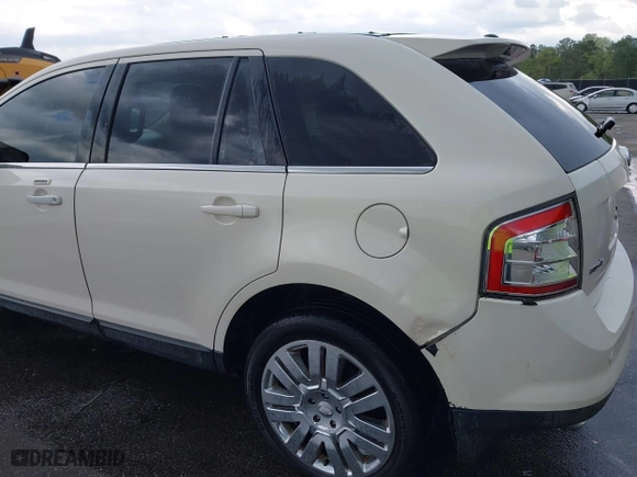 2008 Ford Edge Limited with VIN 2FMDK39C88BA47695, listed as a IAAI auction lot 41896975 with 207,151 mi miles. Bid and sale history available at carsss.com. Image 6.