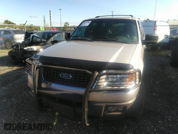 2004 Ford Expedition XLT with VIN 1FMFU16W84LA75058, listed as a IAAI auction lot 37695712 with 111,197 mi miles and . Bid and sale history available at DreamBid. Image 6.