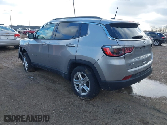 2023 Jeep Compass Latitude with VIN 3C4NJDBN7PT532099, listed as a IAAI auction lot 41485624 with 10,564 mi miles and . Bid and sale history available at DreamBid. Image 3.
